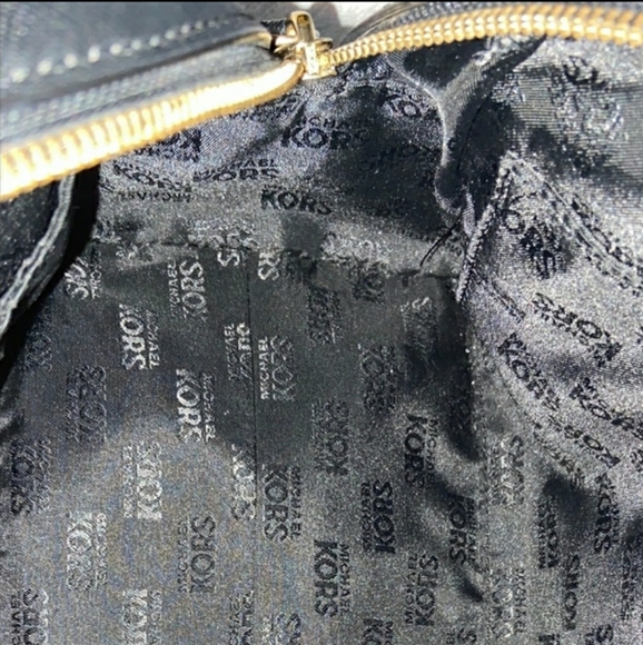 Michael Kors SADRINE crossbody handbag - Picture 8 of 11